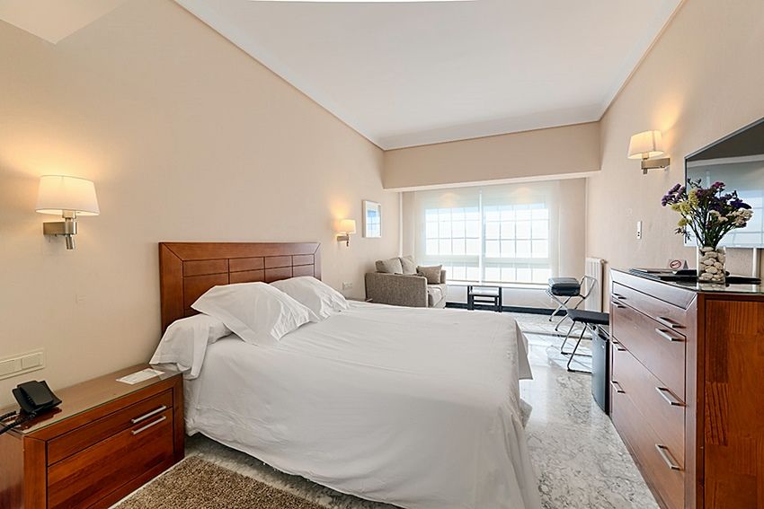 Avenida 3* San Sebastian